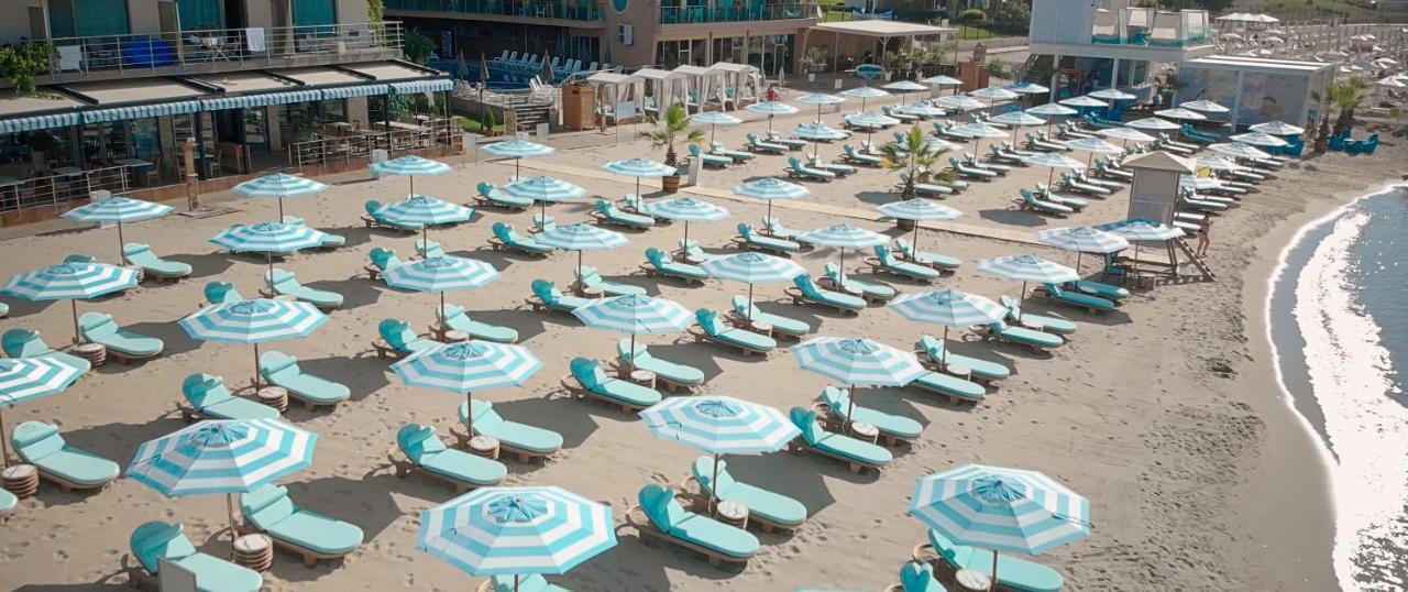 Beachfront Apartments By Marty'S ساني بيتش المظهر الخارجي الصورة